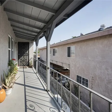 Image 9 - 6604 California Avenue, Bell, CA 90201, USA - Duplex for sale