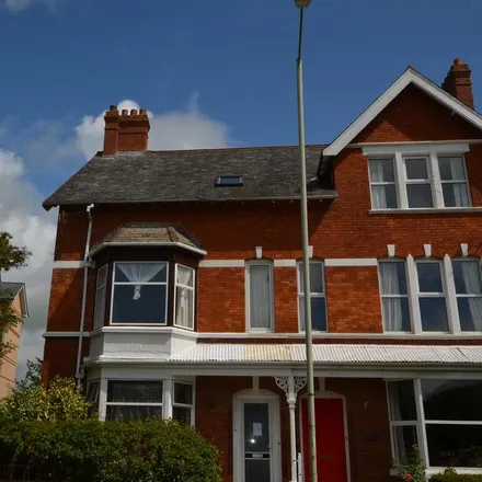 Rent this 1 bed house on Yeo Vale Road in Barnstaple, EX32 7AB