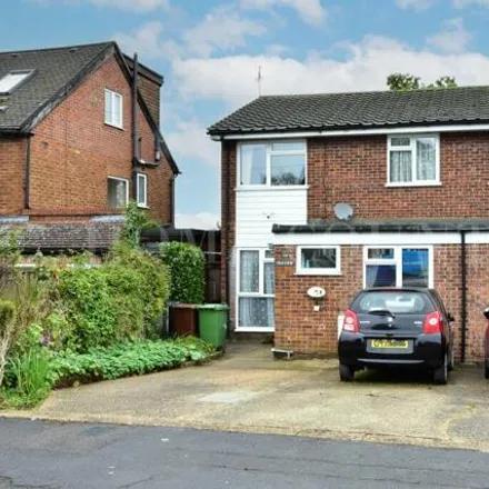 Buy this 4 bed duplex on 1a Oulton Crescent in Potters Bar, EN6 3ED