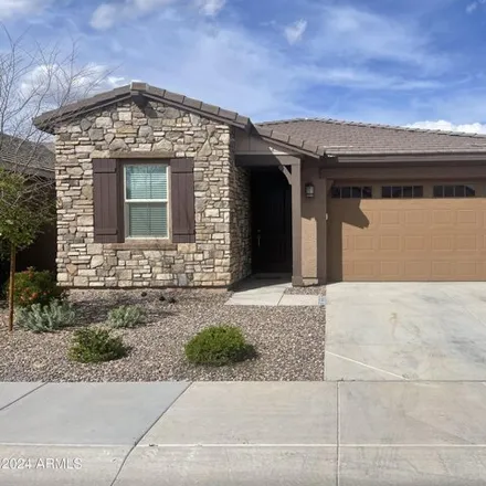 Rent this 4 bed house on East Kelly Drive in Gilbert, AZ 85298