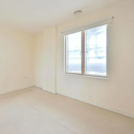 Image 3 - 26 Kirchen Road, London, W13 0TY, United Kingdom - Apartment for rent