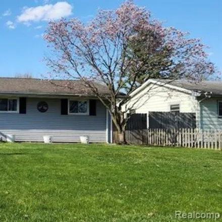 Buy this 3 bed house on 1662 Bel Air Street in Carrollton Township, MI 48604