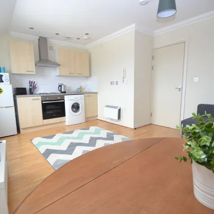 Image 4 - Green Street, Cardiff, CF11 6LN, United Kingdom - Apartment for rent