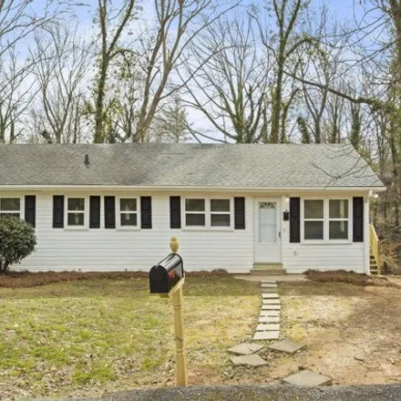 Buy this 4 bed house on 409 Yardley Court in Spartanburg, SC 29306