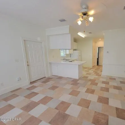 Image 3 - 2627 Cypress Street, Upper Grand Lagoon, FL 32408, USA - House for rent