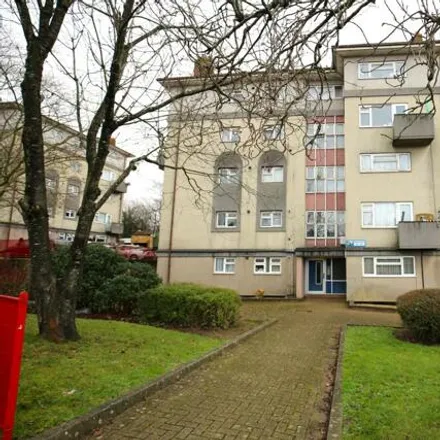 Buy this 2 bed apartment on 489 Hinkler Road in Southampton, SO19 6DL
