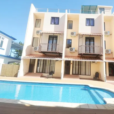 Rent this 2 bed apartment on West Sand Tourist Residence in Avenue des Hérons, Flic en Flac 90512