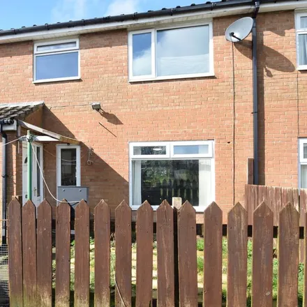 Rent this 3 bed duplex on Epworth in Tanfield Lea, DH9 9UJ