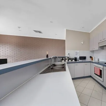Image 8 - Australian Capital Territory, Greenway 2900, Australia - Apartment for rent