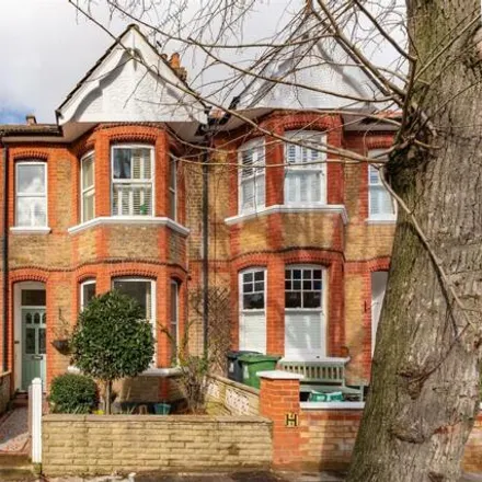Rent this 5 bed townhouse on 19 Overdale Road in London, W5 4TU