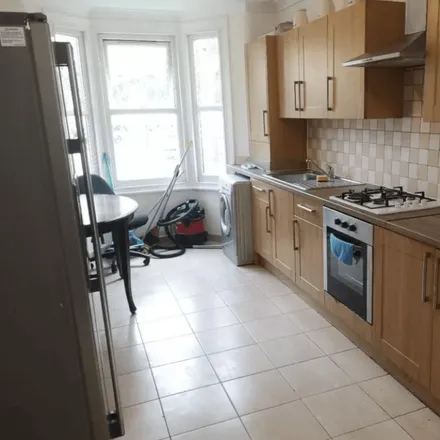 Image 3 - St Ann's Road, London, N15 3SS, United Kingdom - Room for rent