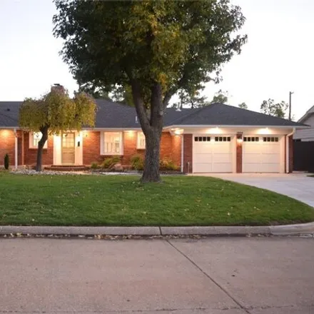 Rent this 3 bed house on 1608 Glenbrook Terrace in Nichols Hills, Oklahoma County