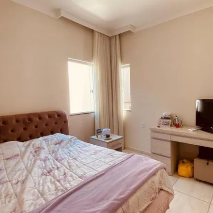 Buy this 3 bed apartment on Rua João Gilberto in Lima Dias II, Conselheiro Lafaiete - MG