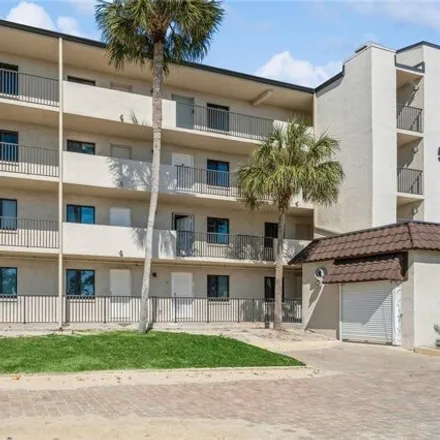 Buy this 2 bed condo on Loggerhead Cay in 979 East Gulf Drive, Sanibel