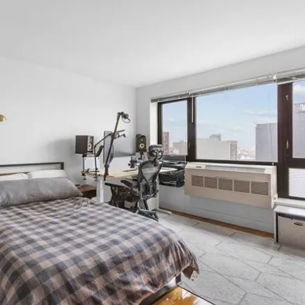 Image 5 - Exo Astoria, 18-35 27th Avenue, New York, NY 11102, USA - Apartment for rent