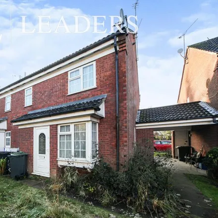 Rent this 1 bed duplex on Howard Close in Luton, LU3 2PG