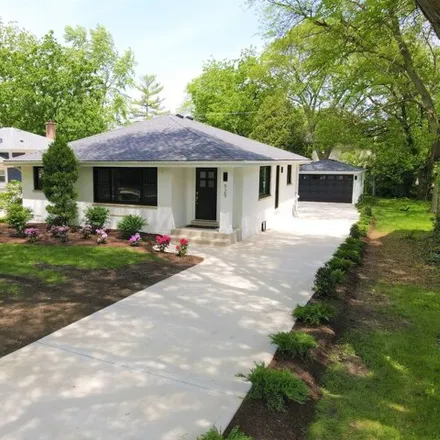 Buy this 3 bed house on 925 South Stough Street in Hinsdale, DuPage County