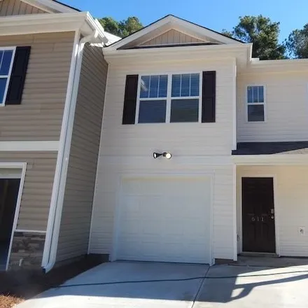 Rent this 3 bed townhouse on 299 Floy Drive in Walnut Grove, Oconee County