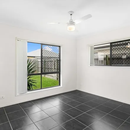 Rent this 3 bed apartment on 92 Beresford Street in Mango Hill QLD 4509, Australia