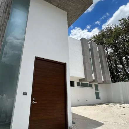 Buy this 3 bed house on Avenida Las Haras in 72365 Puebla, PUE