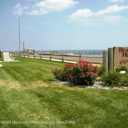 Buy this 1 bed condo on 448 Ocean Avenue North in North Long Branch, Long Branch