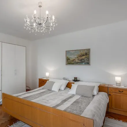 Rent this 3 bed house on Rijeka railway station in Trg kralja Tomislava 1, 51000 Grad Rijeka