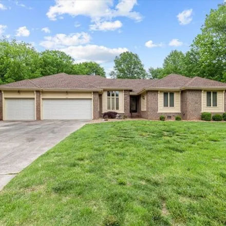 Buy this 4 bed house on 4111 East Linwood Drive in Springfield, MO 65809