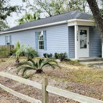 Buy this 1 bed house on 1647 West 14th Street in Saint Andrew, Panama City