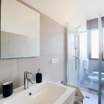Image 3 - Via Giuseppe Soli, 9a, 41121 Modena MO, Italy - Apartment for rent