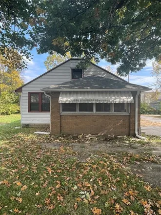 Rent this 2 bed house on 3409 North Grant Avenue in Indianapolis, IN 46218