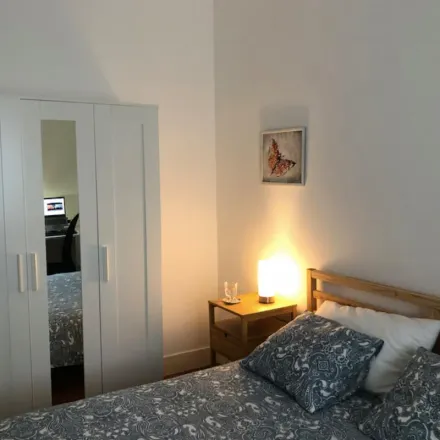 Rent this 2 bed apartment on Rua Cesário Verde in Lisbon, Portugal
