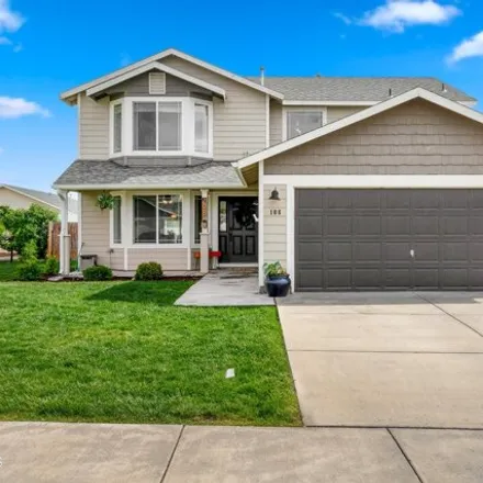 Buy this 4 bed house on 190 Clemens Avenue in Moxee, Yakima County