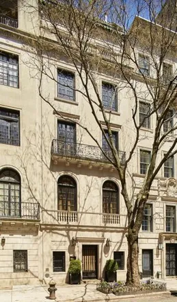 Image 2 - 11 East 74th Street, New York, NY 10021, USA - Townhouse for sale