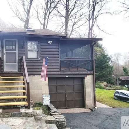 Rent this 3 bed house on 41 Catskill Trail