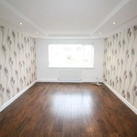 Image 3 - Holmeside Grove, Billingham, TS23 3PZ, United Kingdom - Duplex for rent