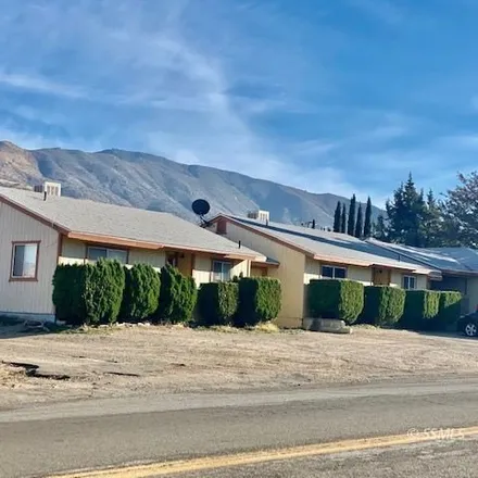 Buy this 7 bed house on 6406 Linch Canyon Drive in Mountain Mesa, Kern County