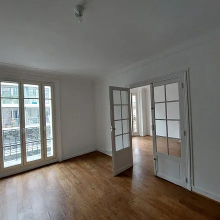 Rent this 5 bed apartment on 99 Rue Damrémont in 75018 Paris, France