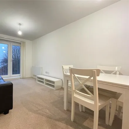 Image 2 - Brindley House, Elmira Way, Salford, M5 3DA, United Kingdom - Apartment for rent