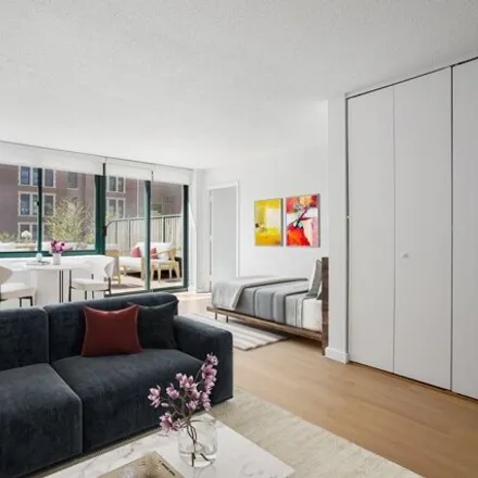 Rent this studio house on The Concerto in 200 West 60th Street, New York