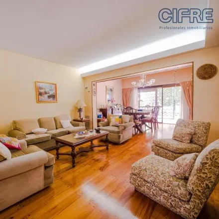 Buy this 4 bed house on Condarco 3084 in Villa del Parque, C1417 FYN Buenos Aires