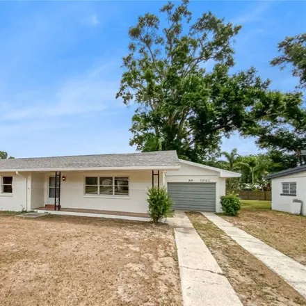 Buy this 3 bed house on 2012 19th Street Northwest in Winter Haven, FL 33881