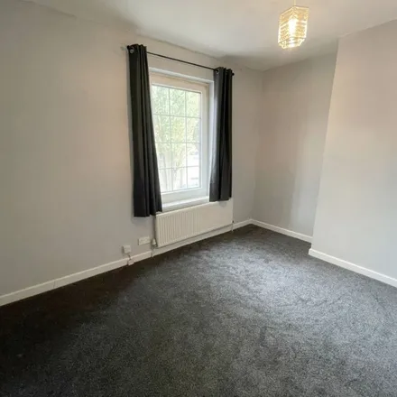 Image 2 - 69 Spring Street, Barnsley, S70 1PE, United Kingdom - Apartment for rent
