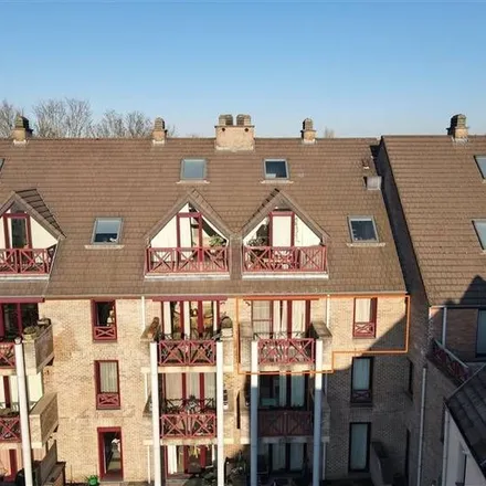 Rent this 2 bed apartment on Aide & Soins à domicile in Avenue Reine Astrid, 1340 Ottignies-Louvain-la-Neuve