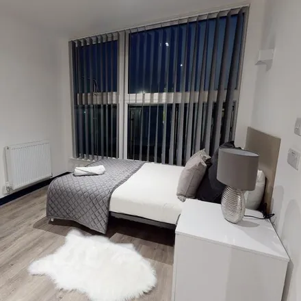 Image 8 - Redi Cash, New Street, Luton, LU1 5DE, United Kingdom - Apartment for rent