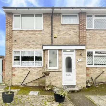 Buy this 3 bed house on Hilliards Road in London, UB8 3TA