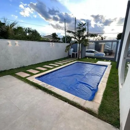 Buy this 3 bed house on Rua 3 in Colônia Agrícola Samambaia, Vicente Pires - Federal District