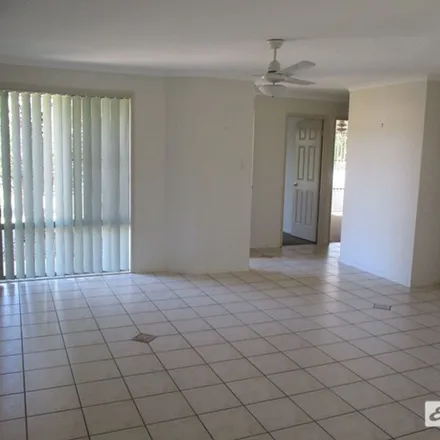 Image 4 - Truro Street, Urangan QLD 4655, Australia - Apartment for rent