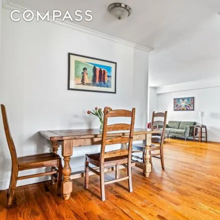 Image 4 - 1404 3rd Avenue, New York, NY 10075, USA - Apartment for sale