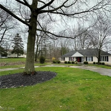 Image 6 - 18752 Bennett Road, Bennetts Corners, North Royalton, OH 44133, USA - House for sale