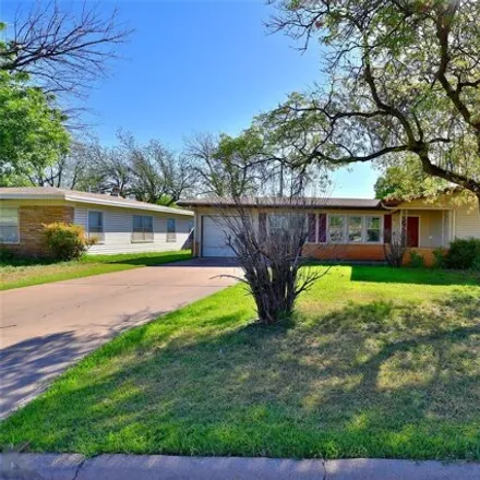 Image 3 - 339 Westview Drive, Abilene, TX 79603, USA - House for sale